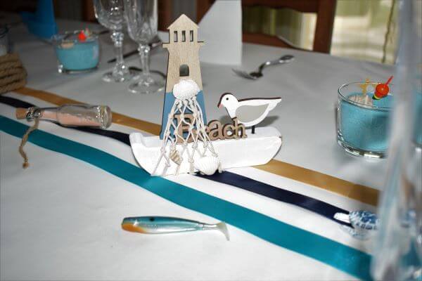 Décoration de table sur le thème de la mer